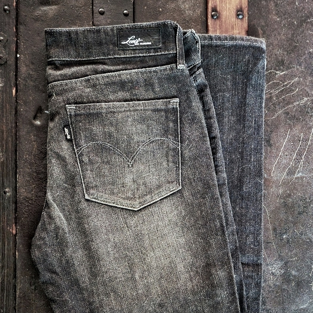 NWT Levi's Demi Curve Jeans Skinny 28 x 32